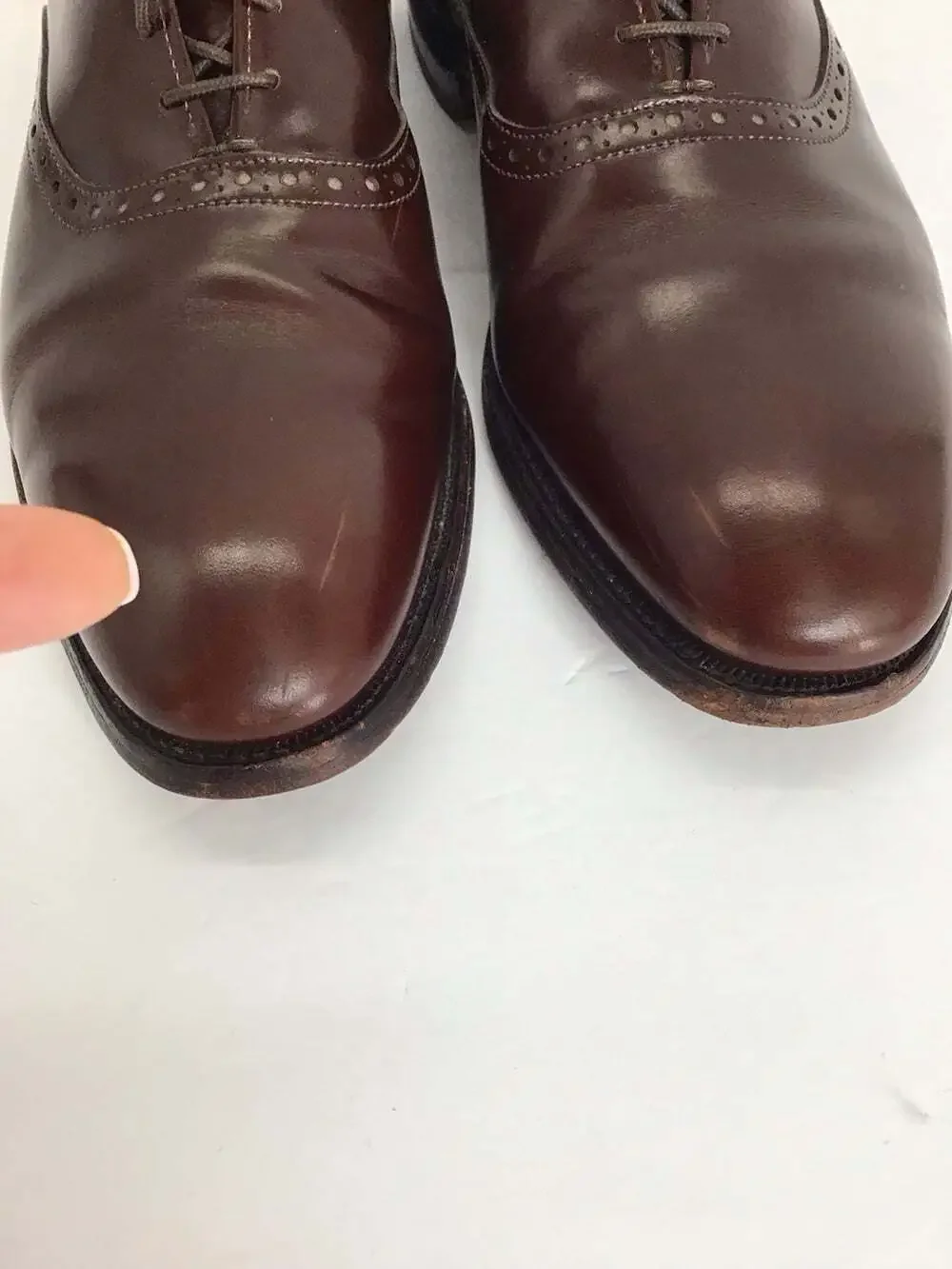 Allen Edmonds Men’s Danbury Burgundy Leather Oxfords Dress Shoes Office Sz 8.5C